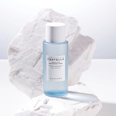 Madagascar Centella Hyalu-Cica Brightening Toner - 210 ml